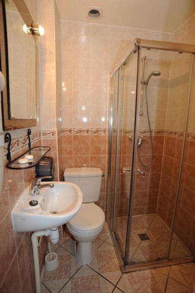 Sully Hotel Párizs Kültér fotó