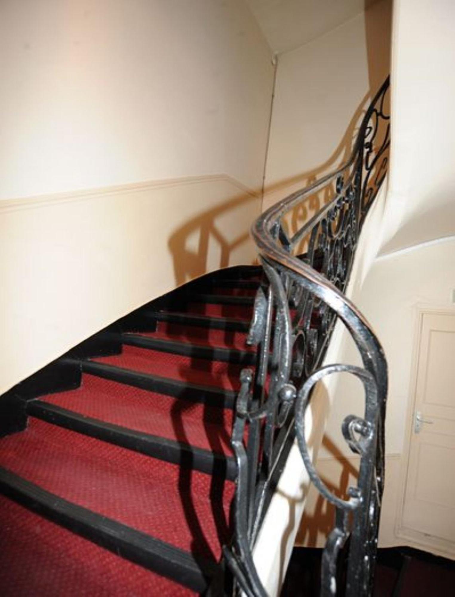 Sully Hotel Párizs Kültér fotó