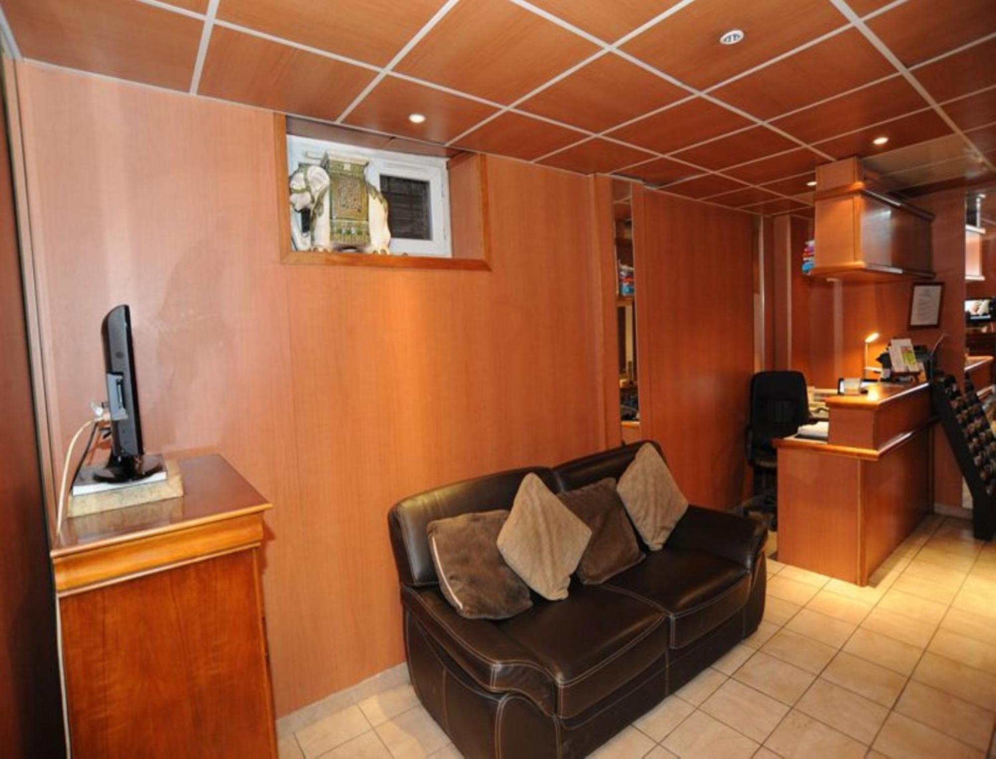 Sully Hotel Párizs Kültér fotó