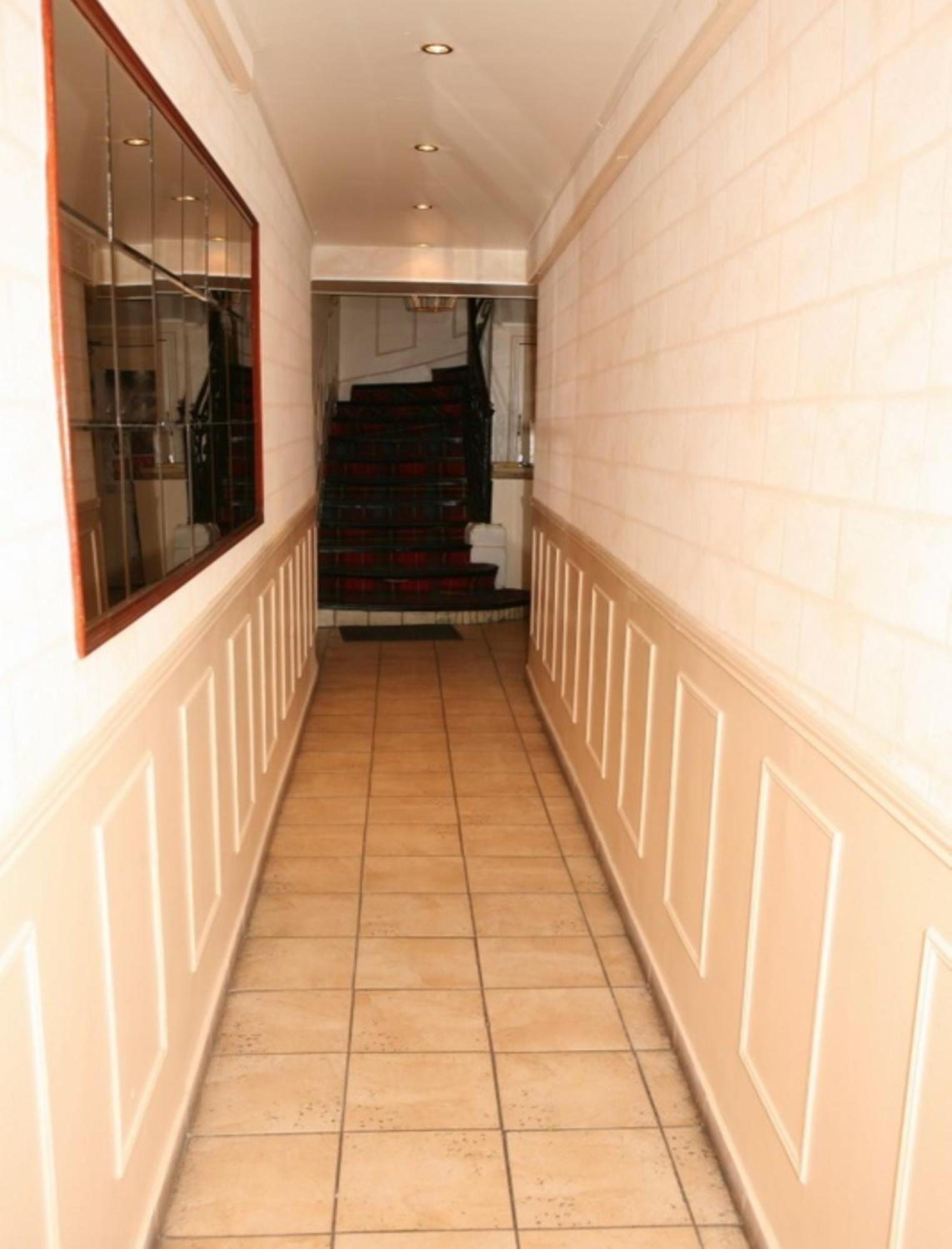 Sully Hotel Párizs Kültér fotó