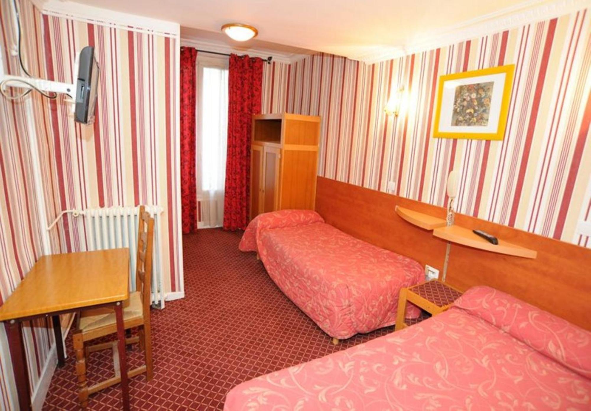 Sully Hotel Párizs Kültér fotó