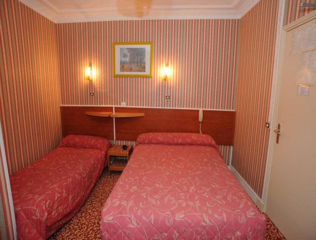 Sully Hotel Párizs Szoba fotó