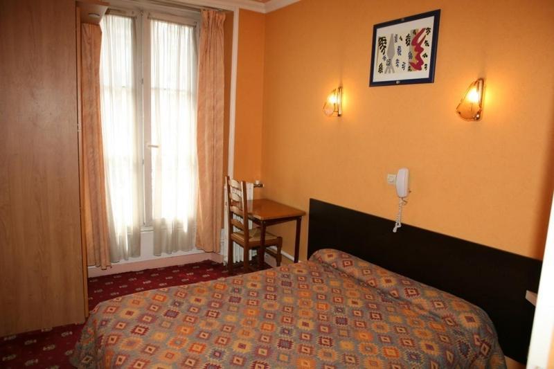 Sully Hotel Párizs Kültér fotó